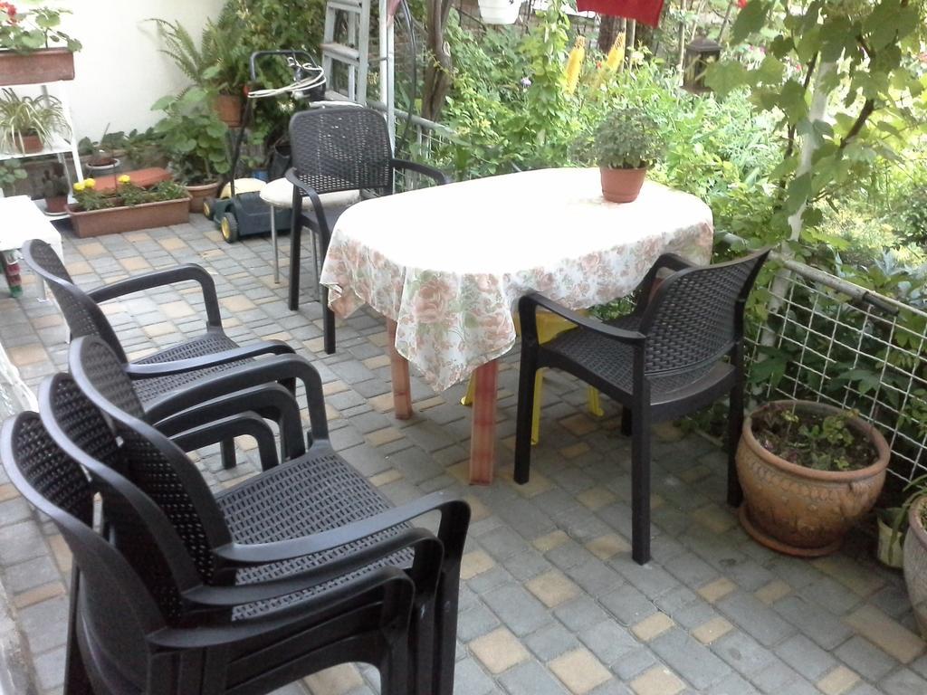أوديسا Guesthouse Marta المظهر الخارجي الصورة